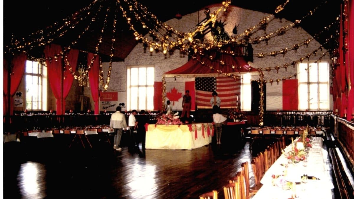 1985: Un pont entre New York et Gourin